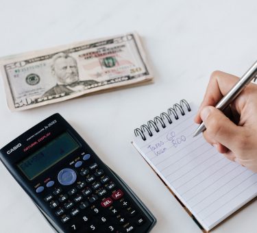 The Ultimate Guide to Creating a Budget: A Path to Financial Wellness